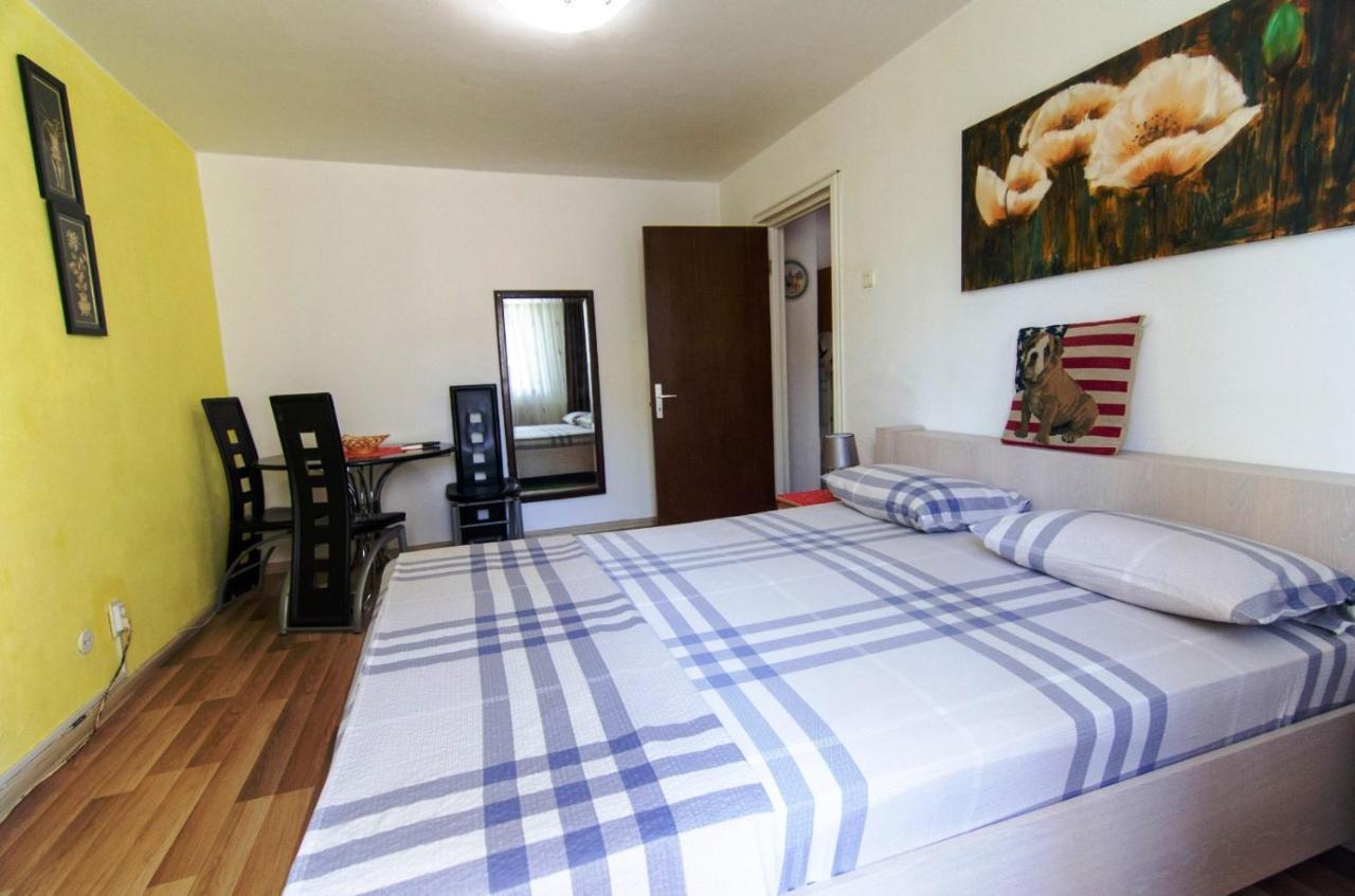 Premium Family Apartment, Floreasca Area Bukarest Eksteriør billede