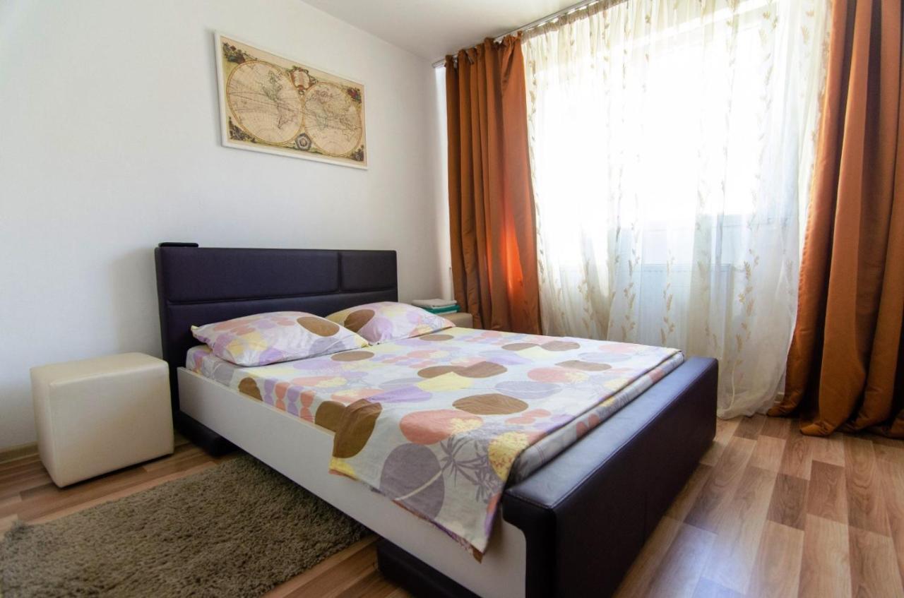 Premium Family Apartment, Floreasca Area Bukarest Eksteriør billede